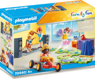 20200807140243_playmobil_family_fun_kids_club