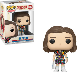 20190520123233_pop_television_stranger_things_eleven_in_mall_outfit_802